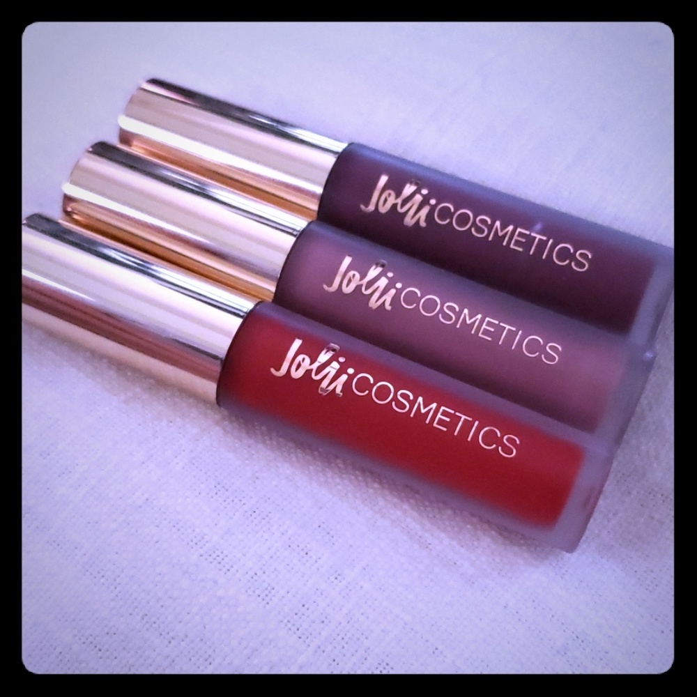Jolii Cosmetics Matte Trio